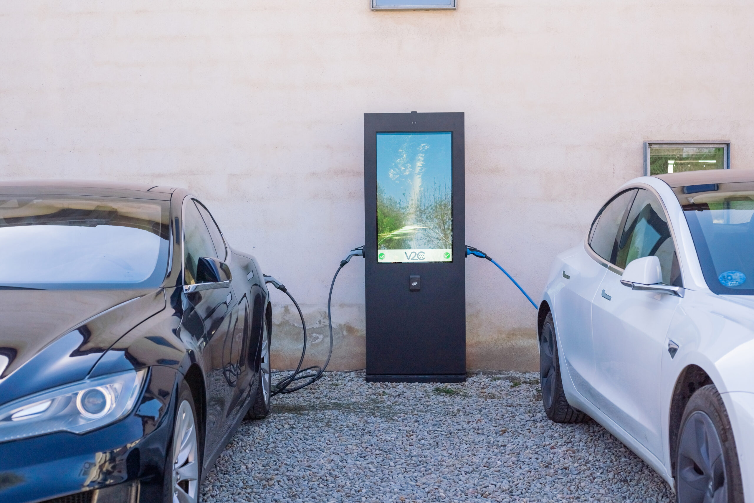 SCREEN-ecogreenmobility-auto elettrica-ricarica SCREEN-ecogreenmobility-auto elettrica-ricarica